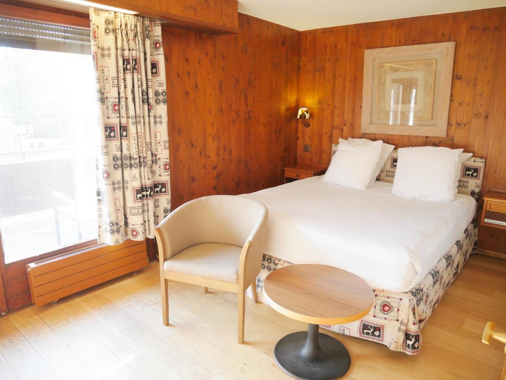 Between Boutique Hotel Chamoson ภายนอก รูปภาพ